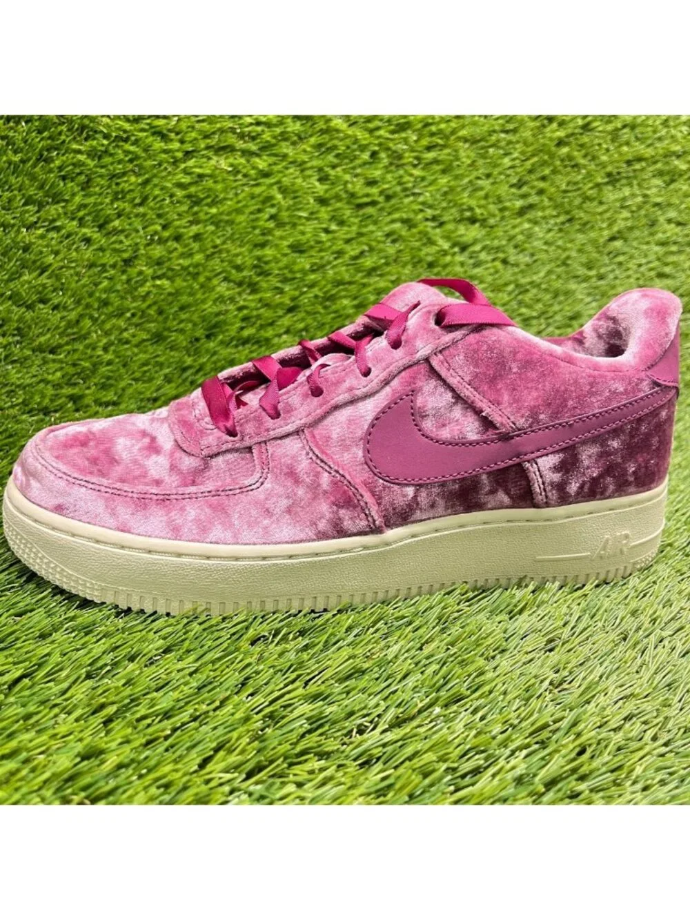 Nike Air Force 1 LV8 GS Tea Berry Purple Girls Size 6.5Y Athletic Shoes Sneakers